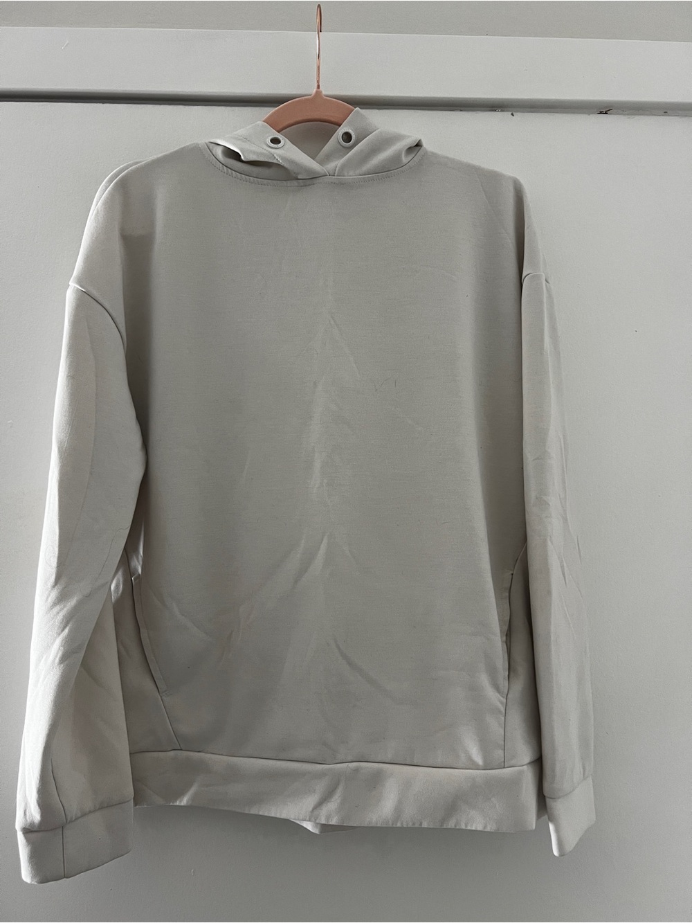 Stratavsrius Lightweight Hooded Sweatshirt - White